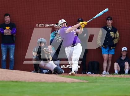 Thumbnail 3 in Guerin Catholic vs. Lebanon IHSAA Class 3A S25 Sectionals First Round photogallery.