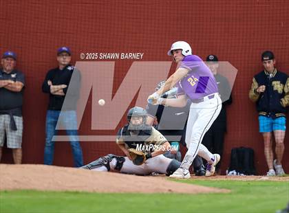 Thumbnail 2 in Guerin Catholic vs. Lebanon IHSAA Class 3A S25 Sectionals First Round photogallery.