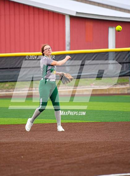 Thumbnail 1 in Caldwell vs Taylor photogallery.