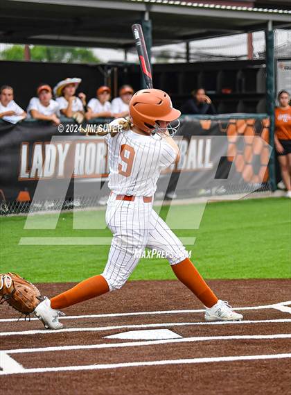 Thumbnail 3 in Caldwell vs Taylor photogallery.