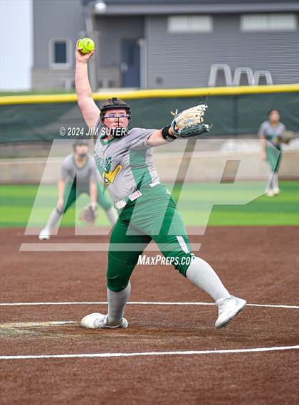 Thumbnail 1 in Caldwell vs Taylor photogallery.