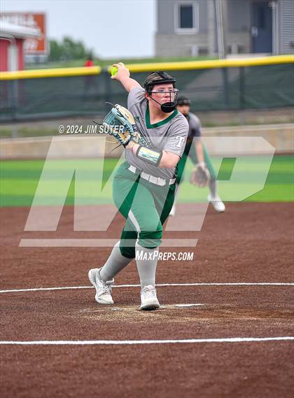 Thumbnail 1 in Caldwell vs Taylor photogallery.