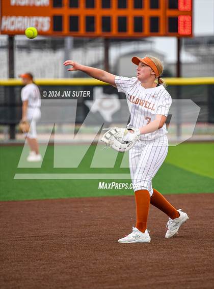 Thumbnail 3 in Caldwell vs Taylor photogallery.
