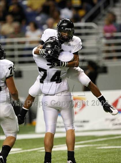 Thumbnail 1 in Steele vs. East Central (Texas Football Classic) photogallery.