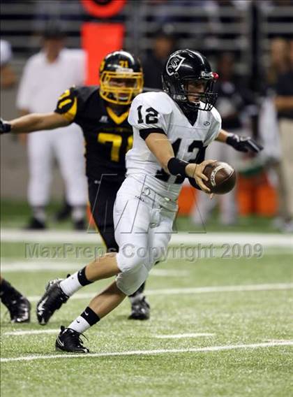 Thumbnail 1 in Steele vs. East Central (Texas Football Classic) photogallery.