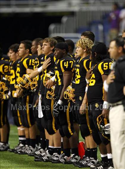 Thumbnail 2 in Steele vs. East Central (Texas Football Classic) photogallery.