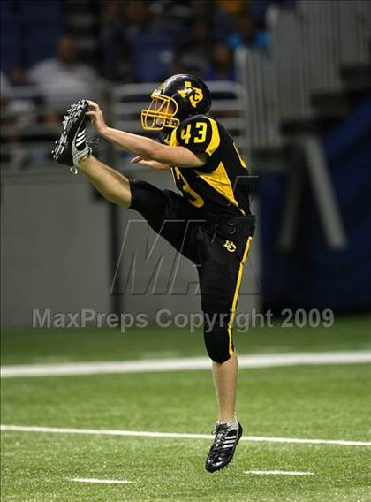 Thumbnail 1 in Steele vs. East Central (Texas Football Classic) photogallery.