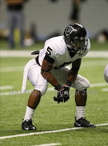 Thumbnail 2 in Steele vs. East Central (Texas Football Classic) photogallery.