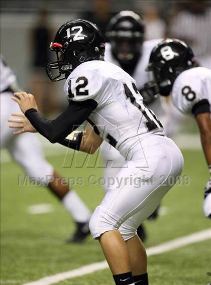 Thumbnail 1 in Steele vs. East Central (Texas Football Classic) photogallery.