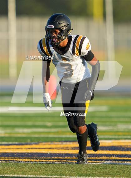 Thumbnail 1 in Del Oro @ Inderkum photogallery.
