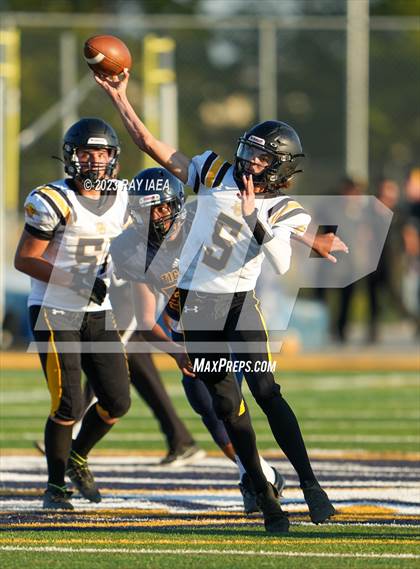 Thumbnail 3 in Del Oro @ Inderkum photogallery.