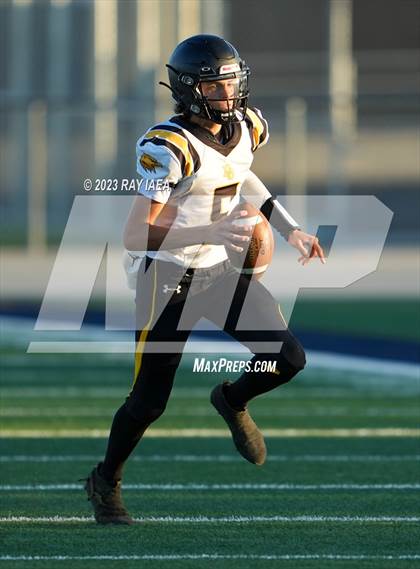 Thumbnail 1 in Del Oro @ Inderkum photogallery.