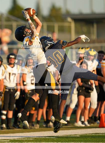 Thumbnail 1 in Del Oro @ Inderkum photogallery.