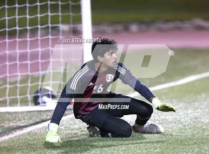 Thumbnail 1 in Regis Jesuit @ Grandview (CHSAA 5A 1st Round Playoff) photogallery.