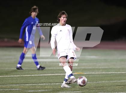 Thumbnail 1 in Regis Jesuit @ Grandview (CHSAA 5A 1st Round Playoff) photogallery.