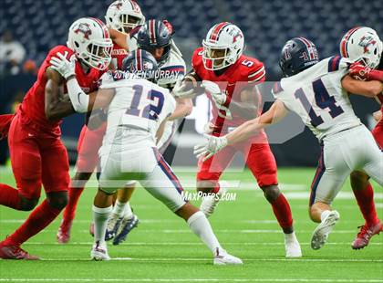 Thumbnail 1 in Tompkins vs Atascocita (UIL 6A Regional Playoff) photogallery.
