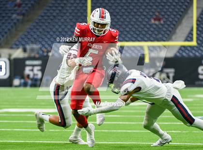 Thumbnail 1 in Tompkins vs Atascocita (UIL 6A Regional Playoff) photogallery.
