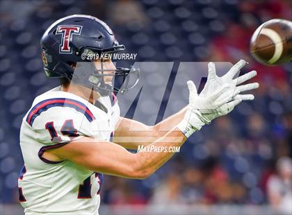 Thumbnail 1 in Tompkins vs Atascocita (UIL 6A Regional Playoff) photogallery.