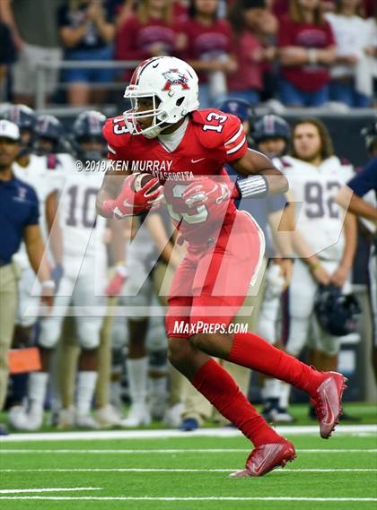 Thumbnail 2 in Tompkins vs Atascocita (UIL 6A Regional Playoff) photogallery.