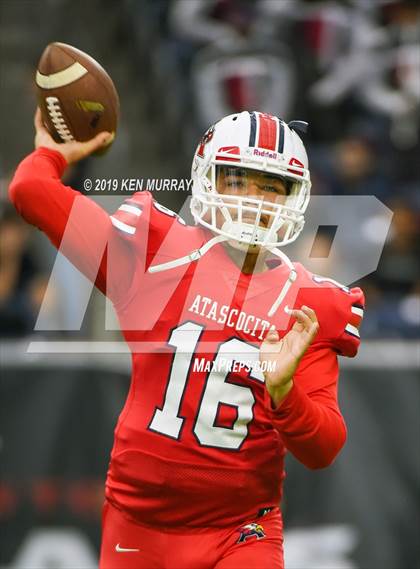 Thumbnail 1 in Tompkins vs Atascocita (UIL 6A Regional Playoff) photogallery.