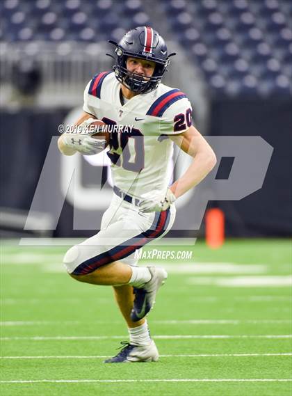 Thumbnail 2 in Tompkins vs Atascocita (UIL 6A Regional Playoff) photogallery.