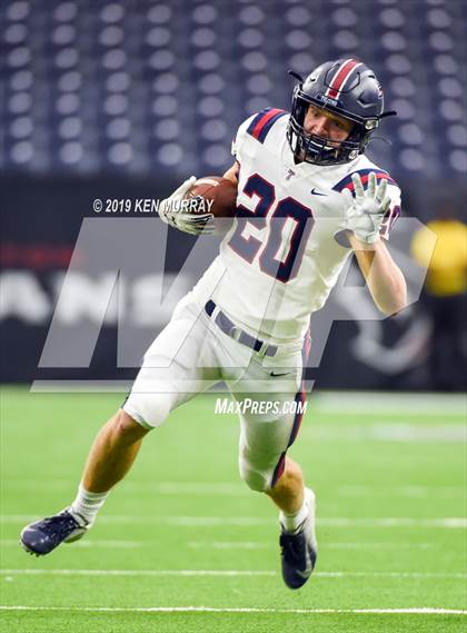 Thumbnail 2 in Tompkins vs Atascocita (UIL 6A Regional Playoff) photogallery.