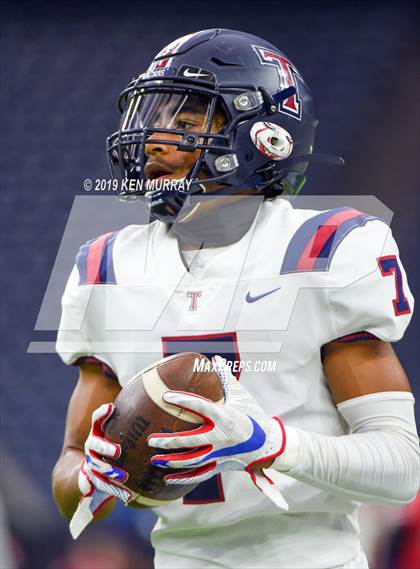 Thumbnail 3 in Tompkins vs Atascocita (UIL 6A Regional Playoff) photogallery.