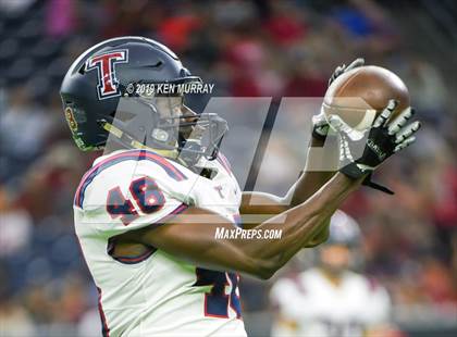 Thumbnail 1 in Tompkins vs Atascocita (UIL 6A Regional Playoff) photogallery.