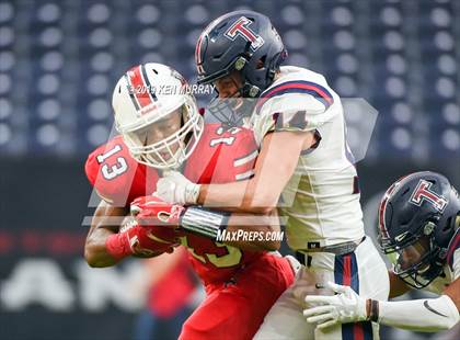 Thumbnail 3 in Tompkins vs Atascocita (UIL 6A Regional Playoff) photogallery.