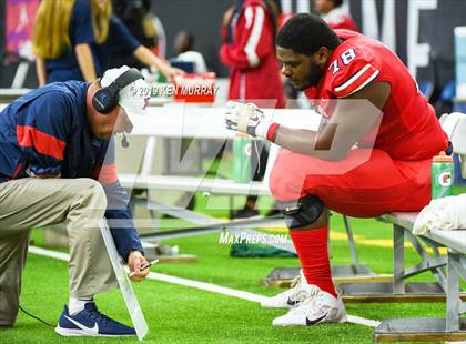 Thumbnail 1 in Tompkins vs Atascocita (UIL 6A Regional Playoff) photogallery.