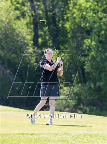 Thumbnail 1 in Section  9 Championship (Day 1) photogallery.