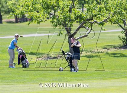 Thumbnail 2 in Section  9 Championship (Day 1) photogallery.