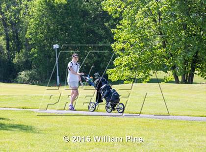 Thumbnail 2 in Section  9 Championship (Day 1) photogallery.