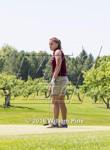Thumbnail 2 in Section  9 Championship (Day 1) photogallery.