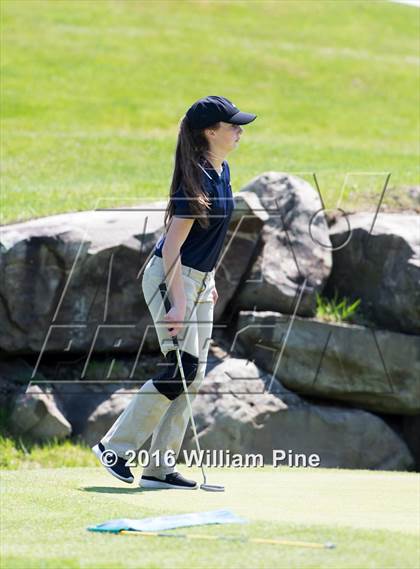 Thumbnail 1 in Section  9 Championship (Day 1) photogallery.