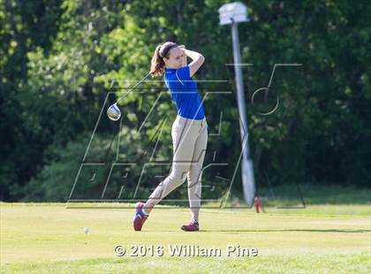 Thumbnail 1 in Section  9 Championship (Day 1) photogallery.