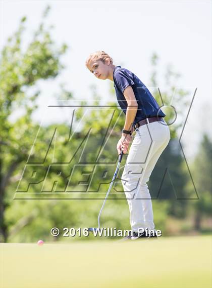 Thumbnail 1 in Section  9 Championship (Day 1) photogallery.