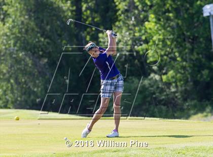 Thumbnail 1 in Section  9 Championship (Day 1) photogallery.