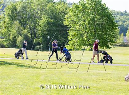 Thumbnail 3 in Section  9 Championship (Day 1) photogallery.