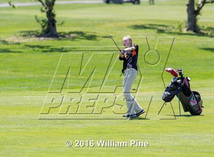 Thumbnail 1 in Section  9 Championship (Day 1) photogallery.