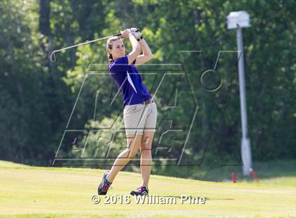 Thumbnail 2 in Section  9 Championship (Day 1) photogallery.
