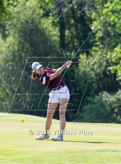 Thumbnail 3 in Section  9 Championship (Day 1) photogallery.