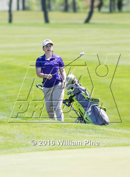 Thumbnail 2 in Section  9 Championship (Day 1) photogallery.