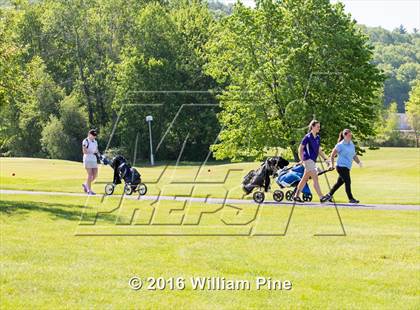 Thumbnail 1 in Section  9 Championship (Day 1) photogallery.