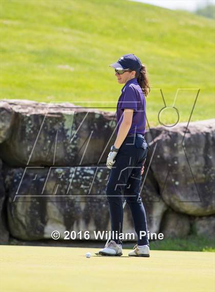 Thumbnail 3 in Section  9 Championship (Day 1) photogallery.