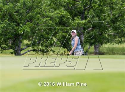 Thumbnail 1 in Section  9 Championship (Day 1) photogallery.