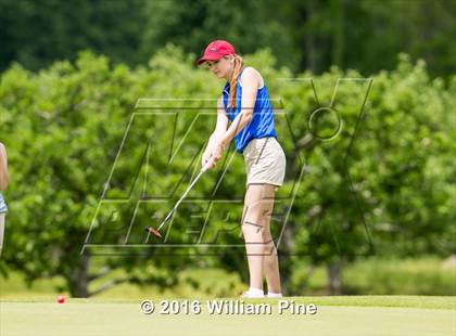 Thumbnail 1 in Section  9 Championship (Day 1) photogallery.