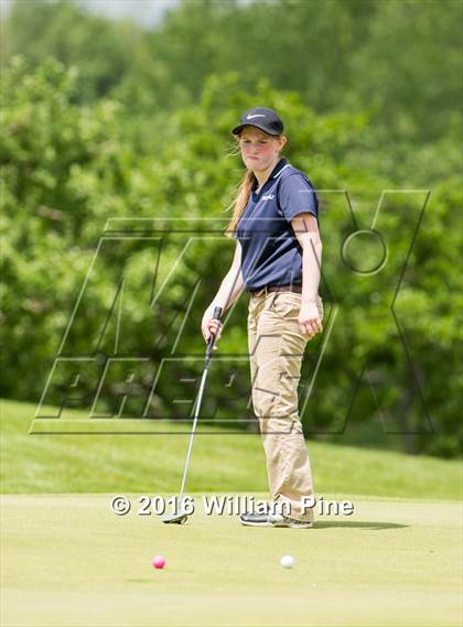 Thumbnail 2 in Section  9 Championship (Day 1) photogallery.
