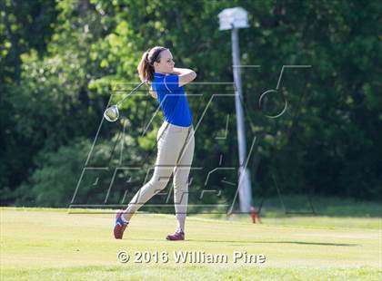 Thumbnail 1 in Section  9 Championship (Day 1) photogallery.