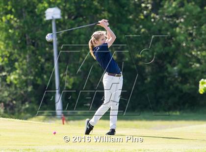 Thumbnail 1 in Section  9 Championship (Day 1) photogallery.